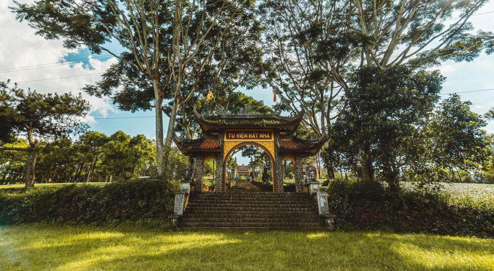 Image 5 for Locals Love This City. So, Why Have Foreigners Never Heard of It?